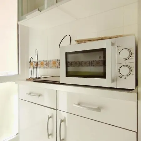 Apartment Con Piscina Y Wifi A 100 Metros De La Playa En