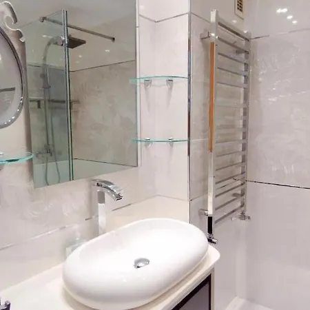 Con Piscina Y Wifi A 100 Metros De La Playa En Apartment *