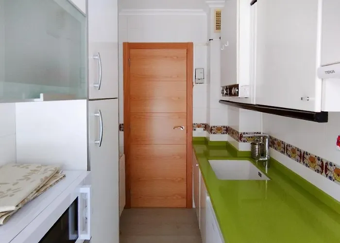 Con Piscina Y Wifi A 100 Metros De La Playa En Appartement